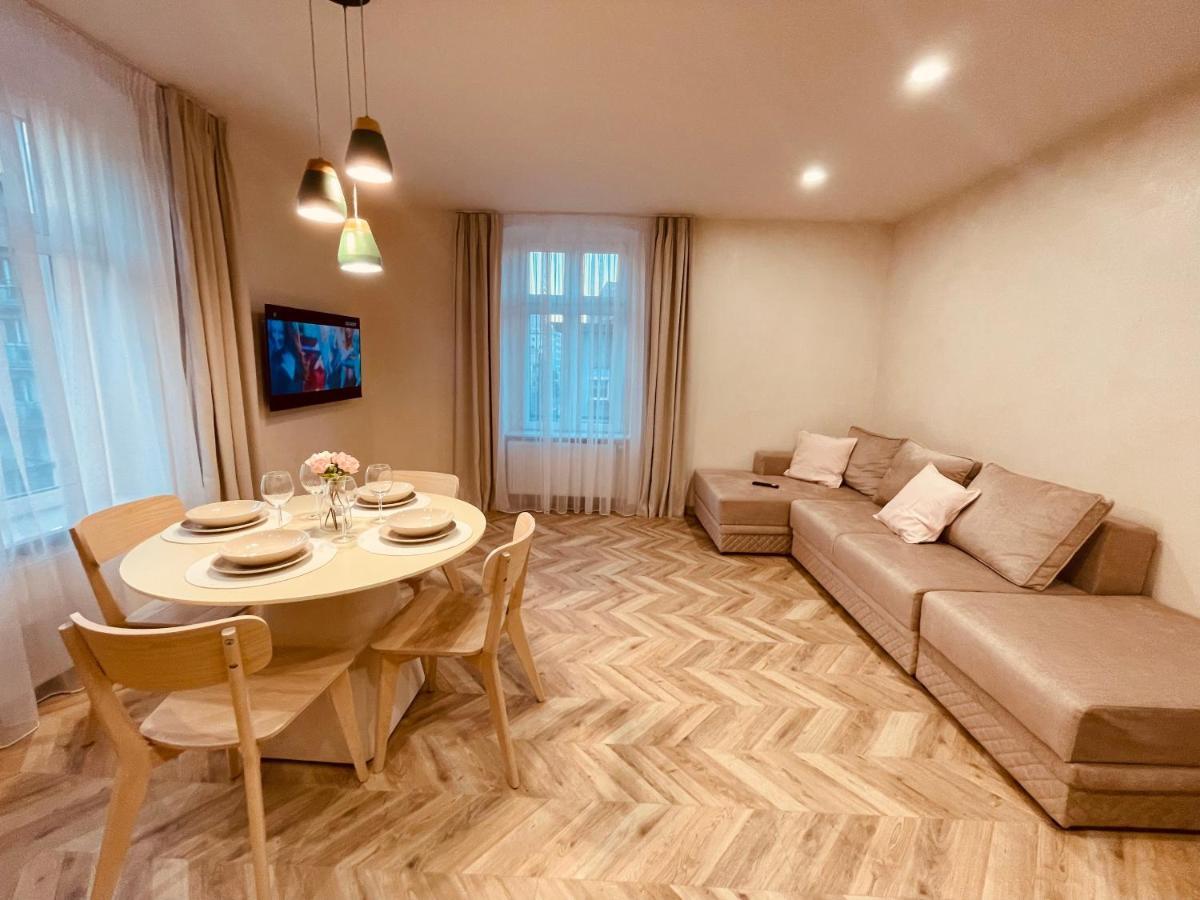 Kobiela Apartments Family Delux Ktw City Center Katowice Luaran gambar
